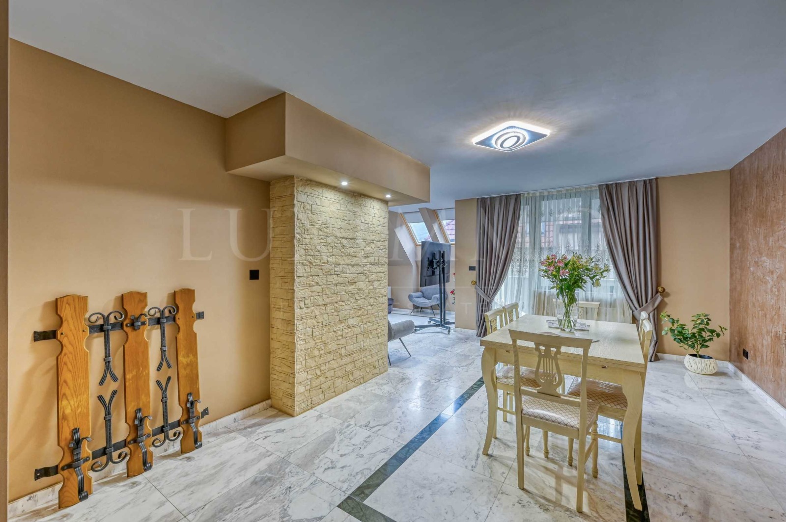 Продава МЕЗОНЕТ, гр. София, Манастирски ливади, снимка 2 - Апартаменти - 48966964