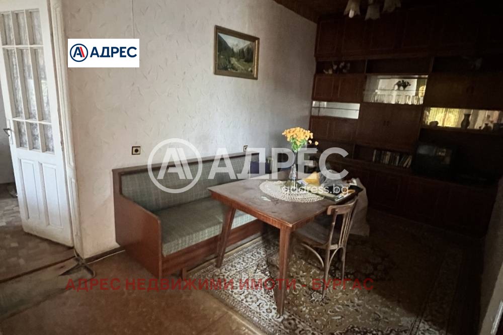 Продава КЪЩА, с. Гюльовца, област Бургас, снимка 12 - Къщи - 53797080