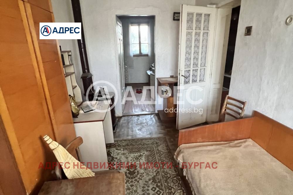 Продава КЪЩА, с. Гюльовца, област Бургас, снимка 15 - Къщи - 53797080