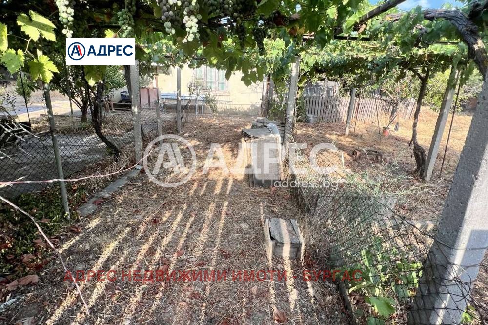 Продава КЪЩА, с. Гюльовца, област Бургас, снимка 16 - Къщи - 53797080