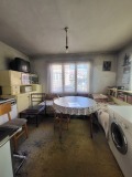 Продава КЪЩА, област Ловеч, гр. Троян • 87000 € • 85771634 — Holmes.bg