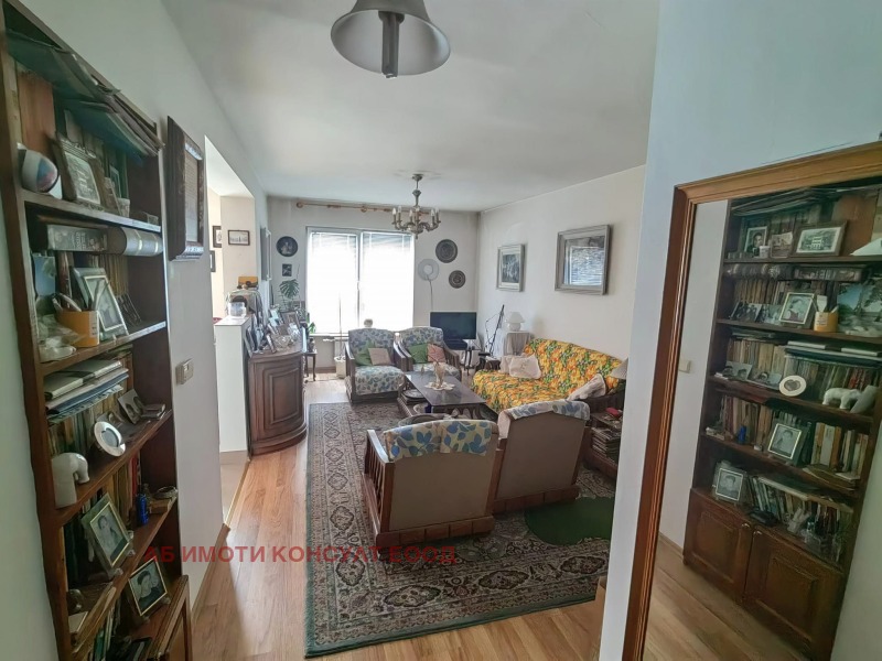 À venda  1 quarto Sofia , Izgrev , 80 m² | 11764836 - imagem [2]