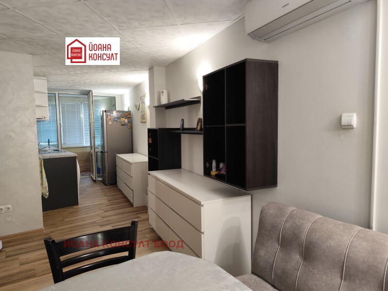 Продава 3-СТАЕН, гр. Плевен, Идеален център, снимка 4 - Апартаменти - 52332189