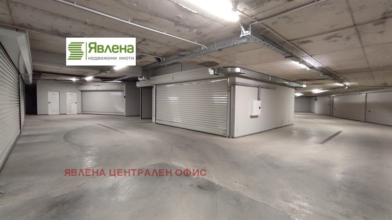 Продава ГАРАЖ, ПАРКОМЯСТО, град София, Гео Милев • 45000 € • 22844582 — Holmes.bg