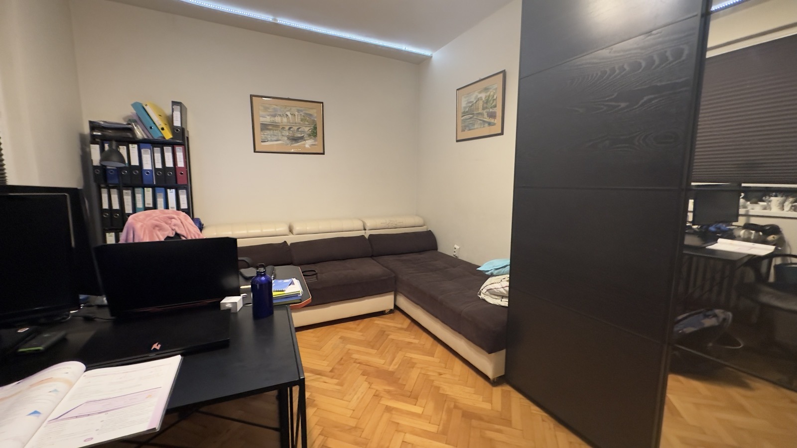 Продава 3-СТАЕН, гр. София, Изток, снимка 3 - Апартаменти - 53729622