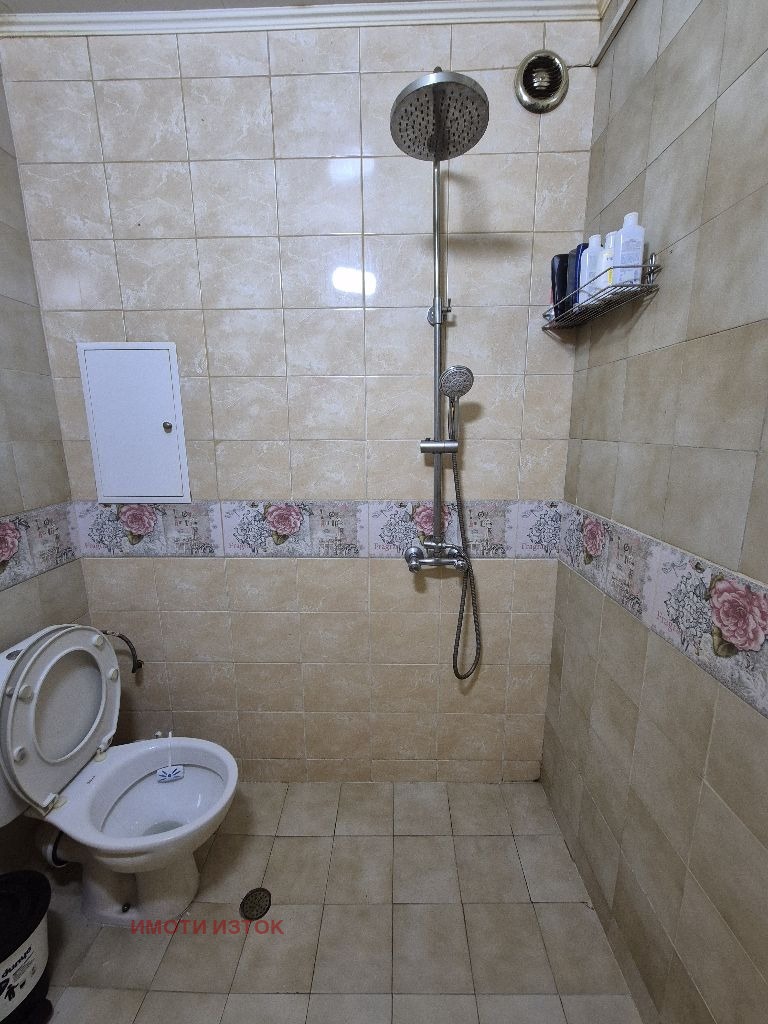 Продава  2-стаен град Перник , Изток , 76 кв.м | 60357219 - изображение [11]
