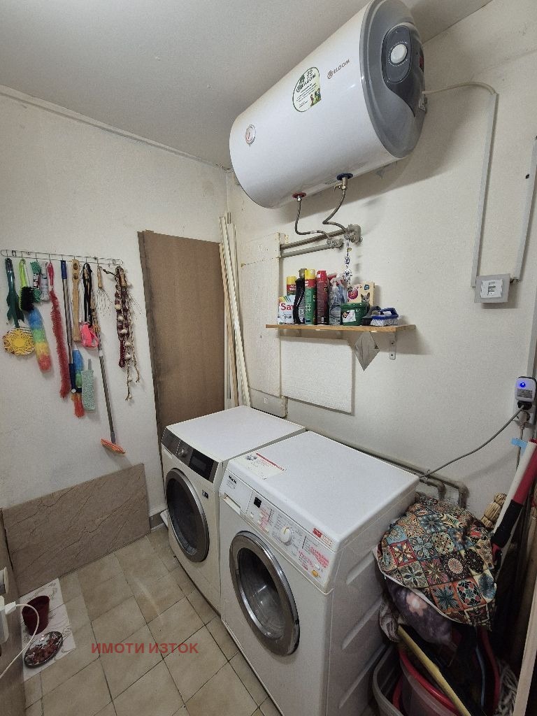 Продава  2-стаен град Перник , Изток , 76 кв.м | 60357219 - изображение [13]