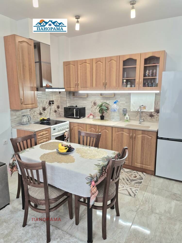 Продава 2-СТАЕН, гр. Пловдив, Остромила, снимка 2 - Апартаменти - 55875348