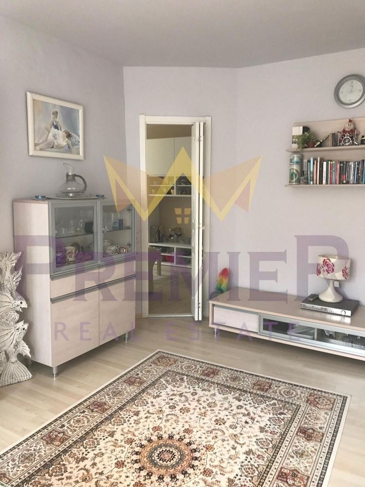 Продава 4-СТАЕН, гр. Варна, ВИНС-Червен площад, снимка 9 - Апартаменти - 53071916