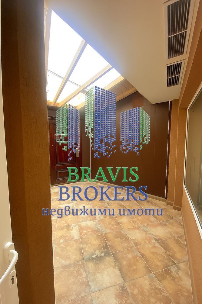 Продава  Офис град Варна , Център , 70 кв.м | 64448959 - изображение [4]