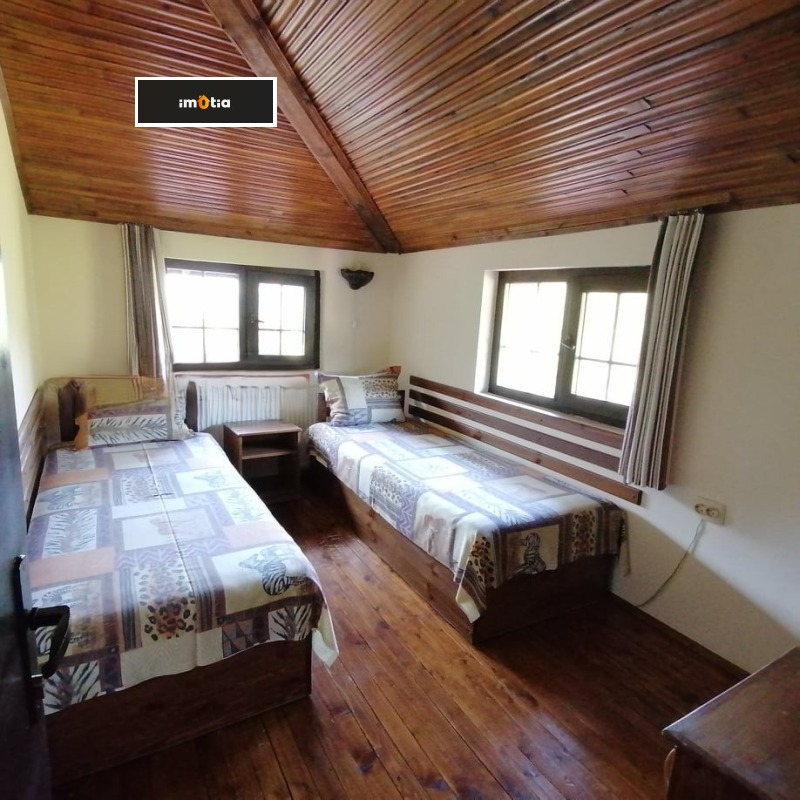 Продава КЪЩА, гр. Троян, област Ловеч, снимка 13 - Къщи - 53158268