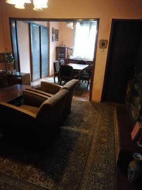 Casa Hipodruma, Sofia 1