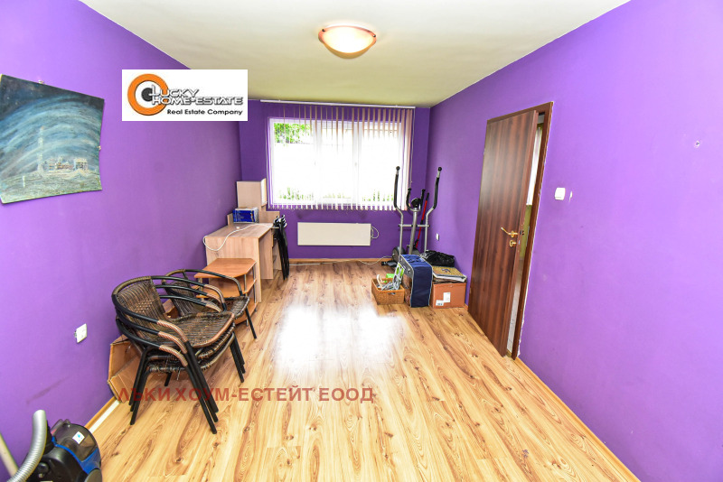 Na sprzedaż  1 sypialnia Sofia , Orlandowci , 74 mkw | 47714310 - obraz [9]