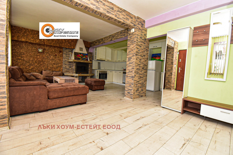 Na sprzedaż  1 sypialnia Sofia , Orlandowci , 74 mkw | 47714310 - obraz [6]