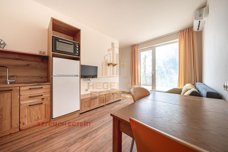 Продается  1 спальня Варна , м-т Ален мак , 103 кв.м | 87949407