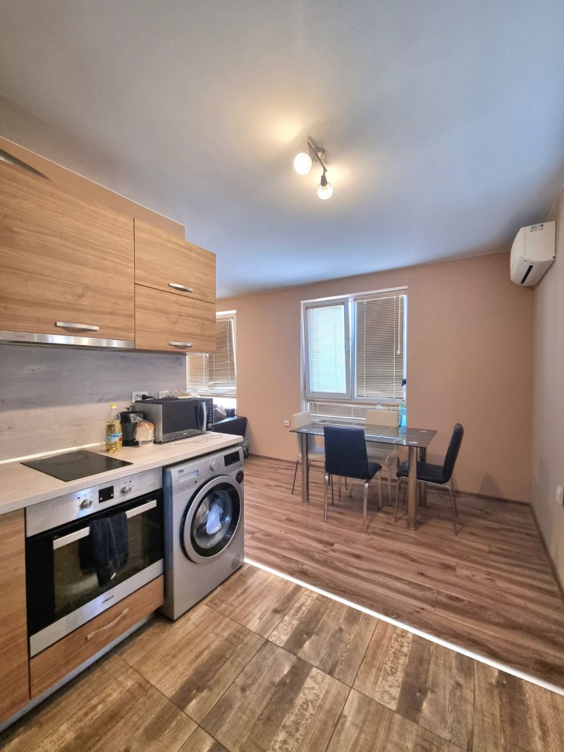 Продава  2-стаен град Варна , Възраждане 3 , 72 кв.м | 13687694 - изображение [2]