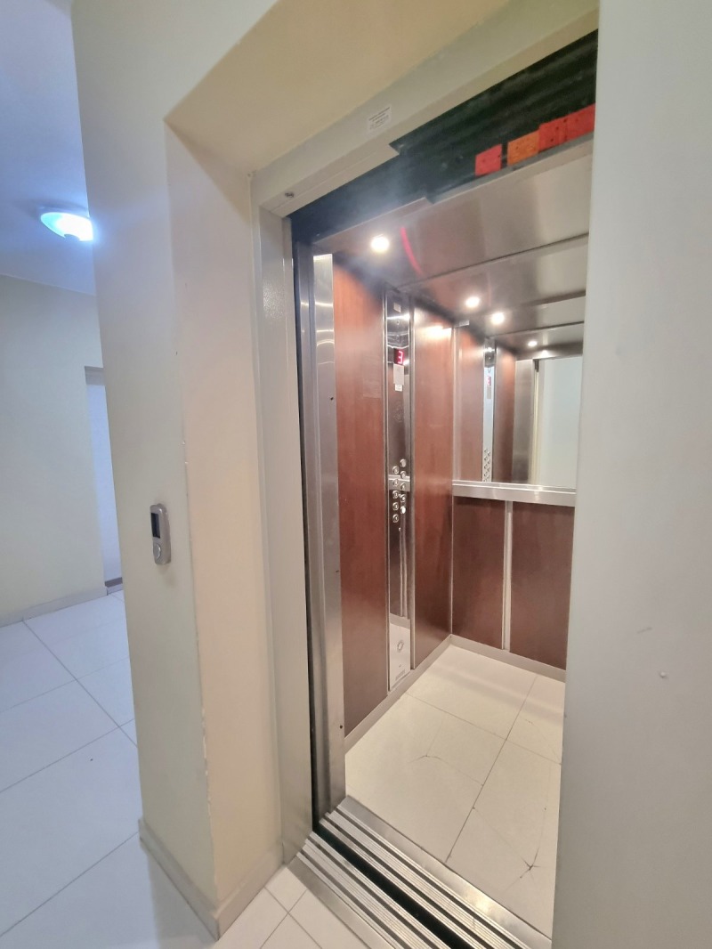 Продава  2-стаен град Варна , Възраждане 3 , 72 кв.м | 13687694 - изображение [12]