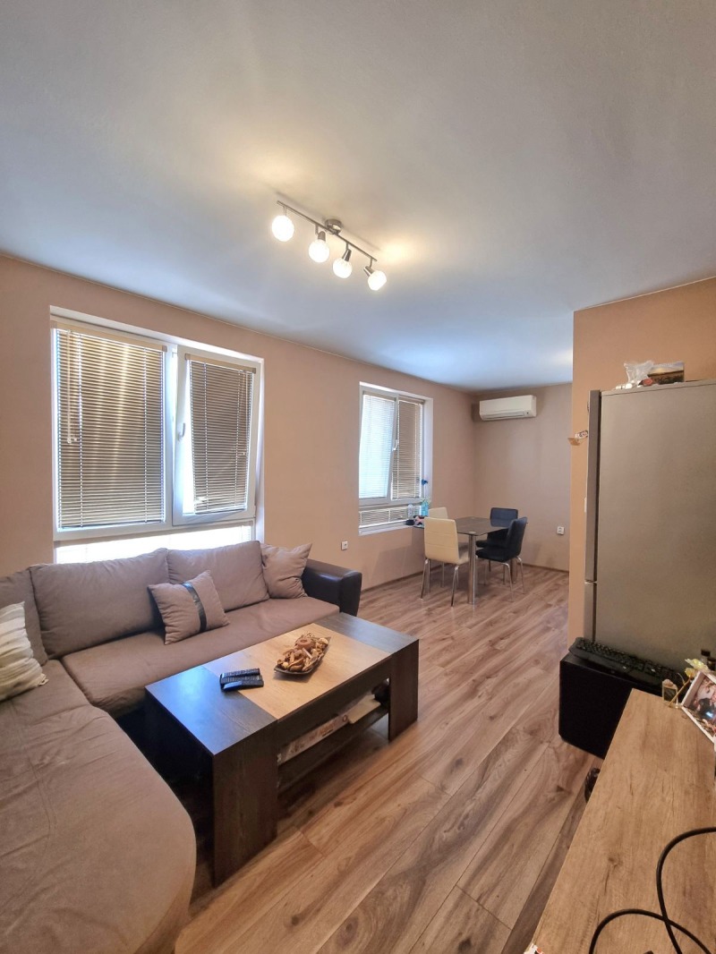 Продава  2-стаен град Варна , Възраждане 3 , 72 кв.м | 13687694 - изображение [3]