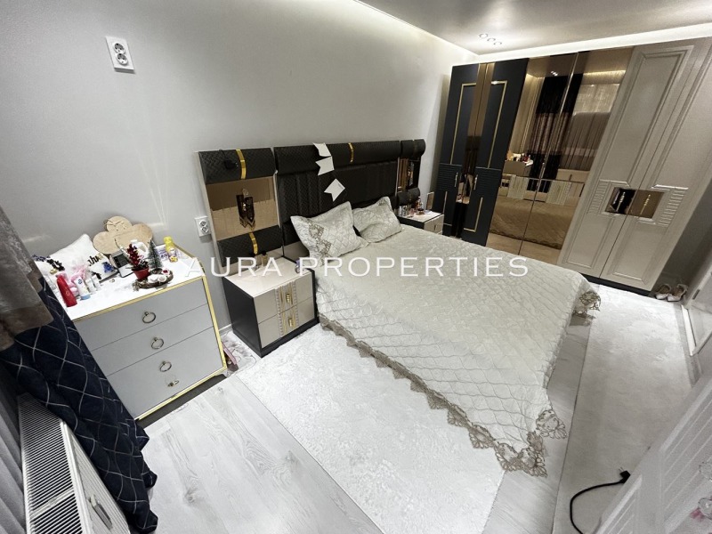 Продава 3-СТАЕН, гр. Разград, Освобождение, снимка 8 - Апартаменти - 53075398