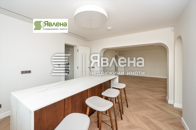 Продава 4-СТАЕН, гр. София, Изгрев, снимка 16 - Апартаменти - 52786927