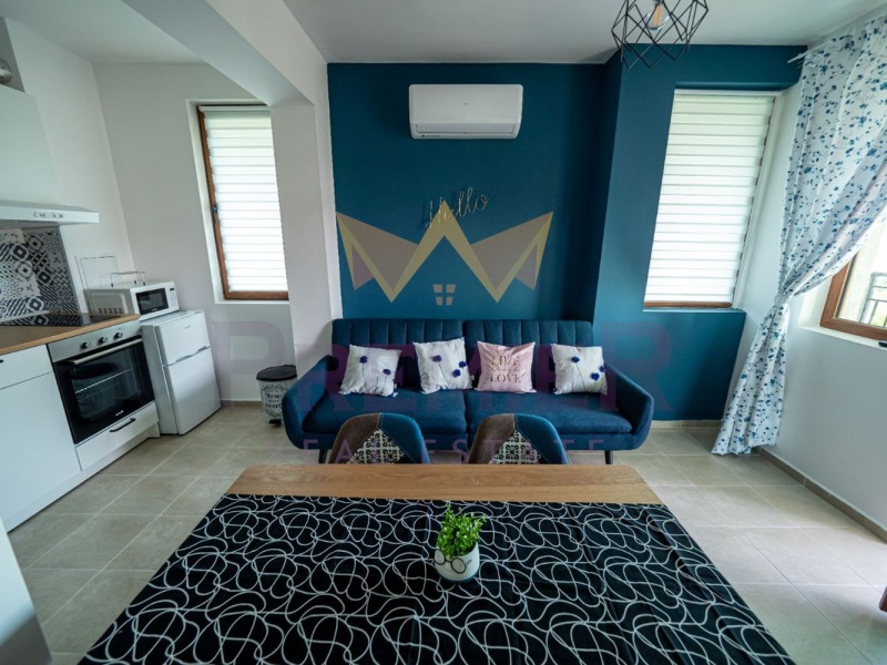 Продава КЪЩА, гр. Свети Влас, област Бургас, снимка 9 - Къщи - 52125588