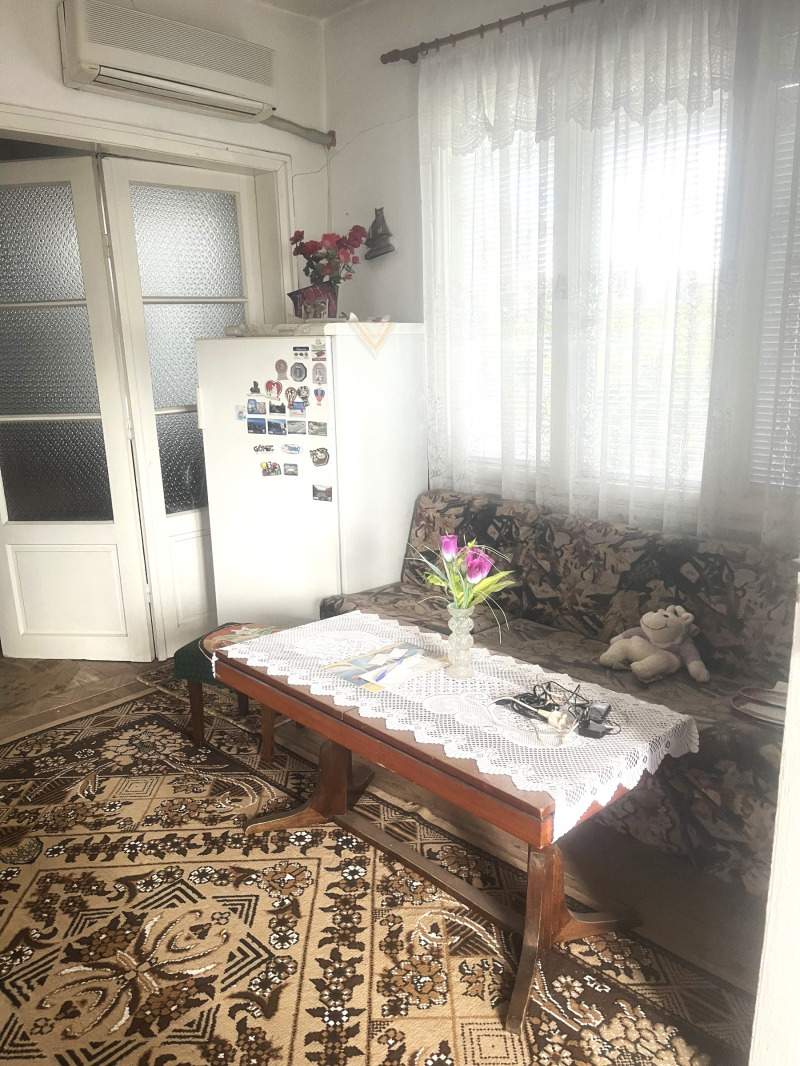 Продава КЪЩА, гр. Камено, област Бургас, снимка 3 - Къщи - 52464249