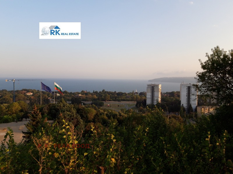 À venda  Hotel Varna , Briz , 1360 m² | 51497728