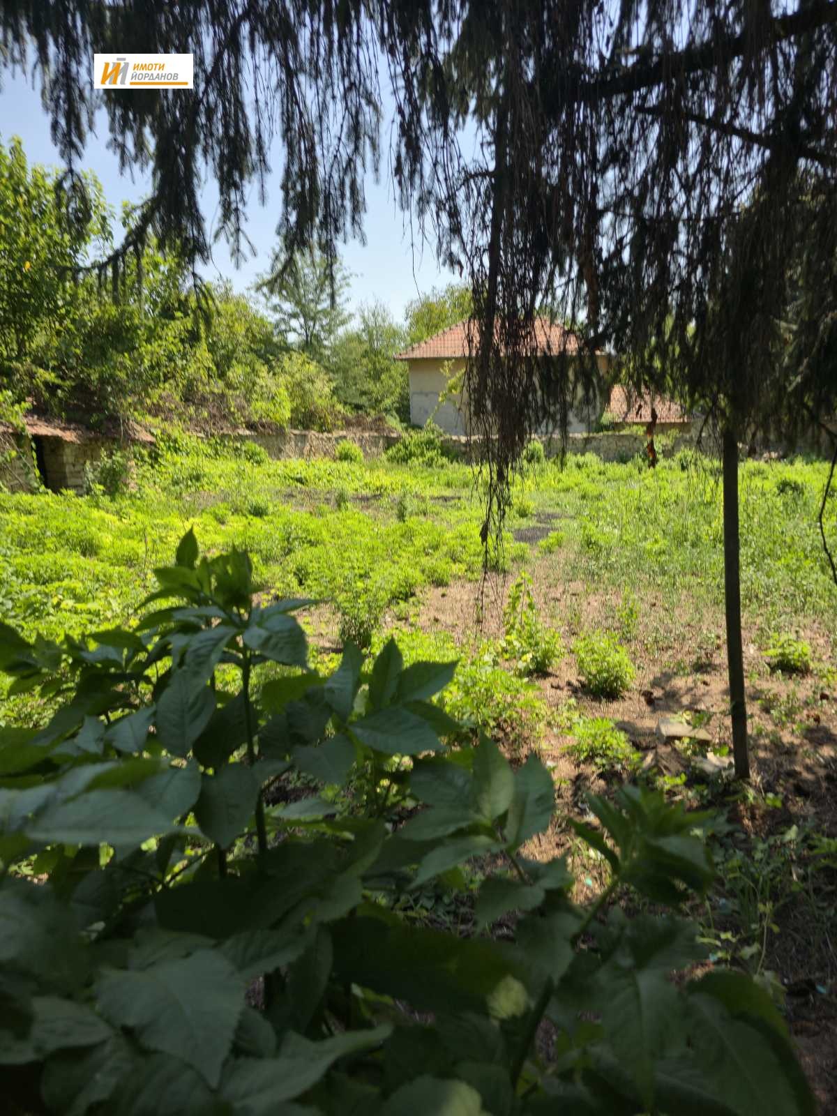 Продава КЪЩА, с. Долна Липница, област Велико Търново