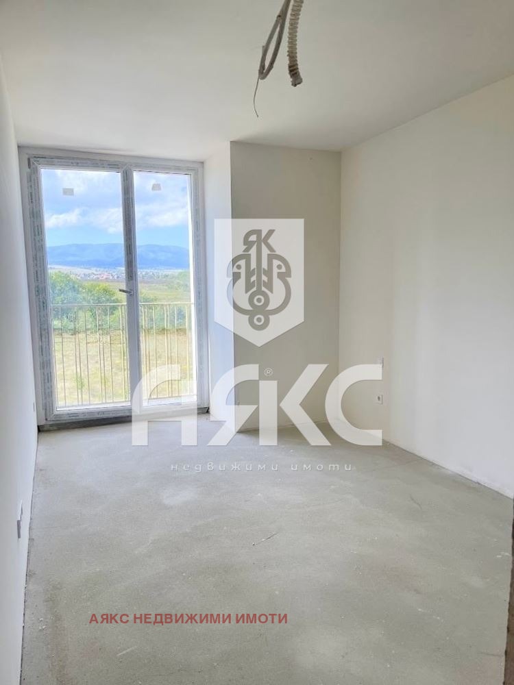À venda  1 quarto Sofia , Liulin 5 , 67 m² | 49579143 - imagem [3]