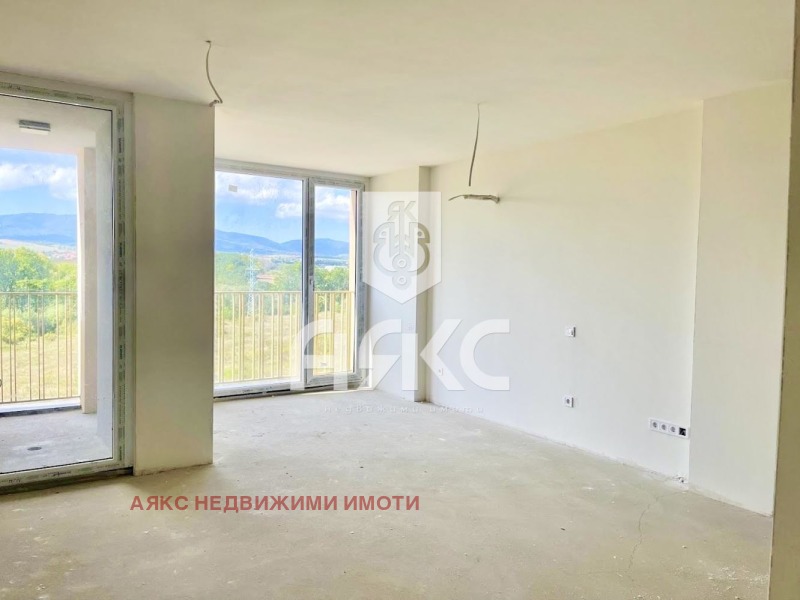 À venda  1 quarto Sofia , Liulin 5 , 67 m² | 49579143 - imagem [2]