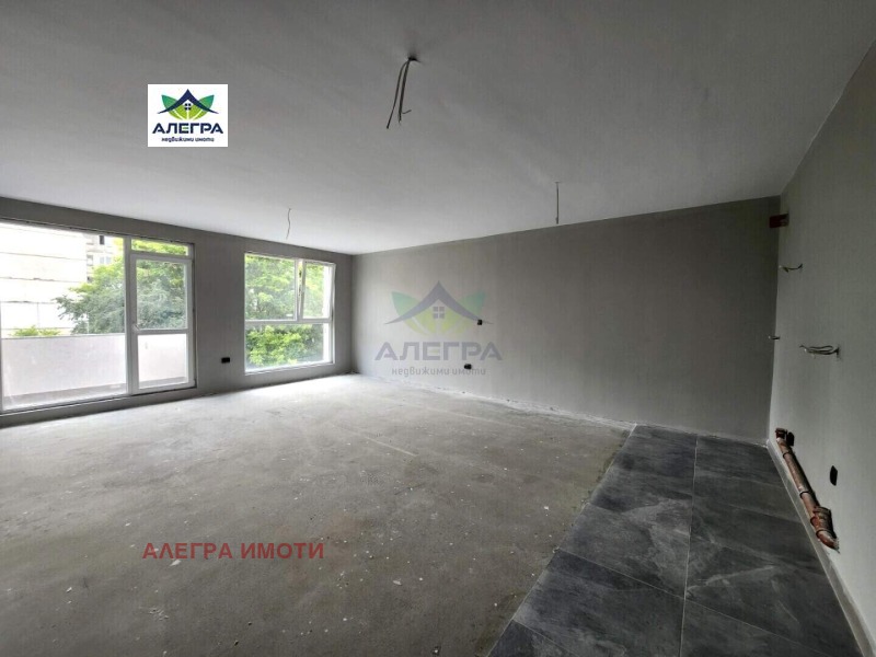 Продается  2 спальни Пазарджик , Устрем , 127 кв.м | 34406108