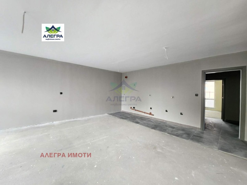 Продается  2 спальни Пазарджик , Устрем , 127 кв.м | 34406108 - изображение [2]