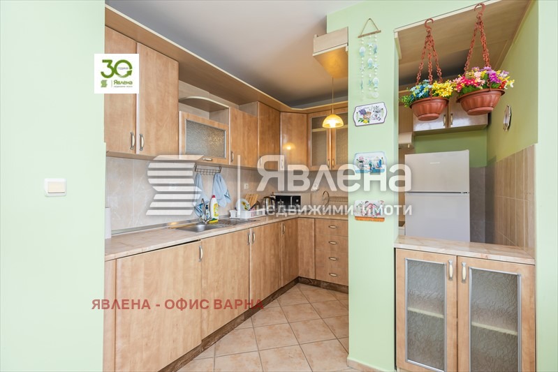 Продава 4-СТАЕН, гр. Варна, ВИНС-Червен площад, снимка 5 - Апартаменти - 56203098