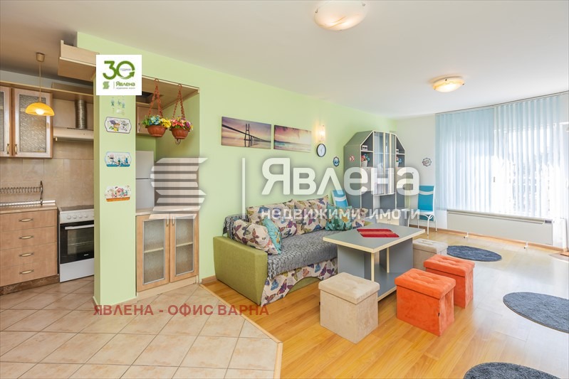 Продава 4-СТАЕН, гр. Варна, ВИНС-Червен площад, снимка 4 - Апартаменти - 56203098