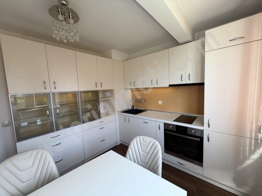 Продава 2-СТАЕН, гр. Велико Търново, Бузлуджа, снимка 9 - Апартаменти - 55104134