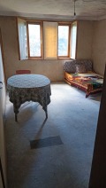 Продава КЪЩА, с. Боснек, област Перник, снимка 10