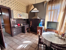 Casa Stariiat grad, Plovdiv 2