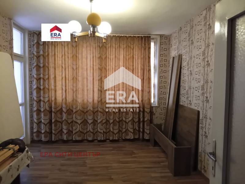 Продава 1-СТАЕН, гр. Стара Загора, Център, снимка 2 - Aпартаменти - 48770431