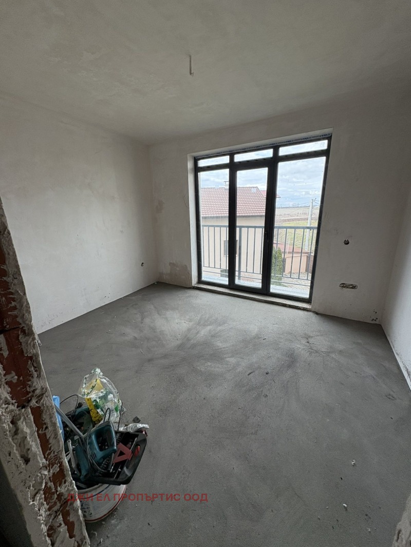 Продава 2-СТАЕН, гр. София, гр. Нови Искър, снимка 2 - Апартаменти - 53413414