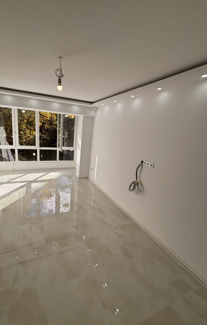 Продава 3-СТАЕН, град София, Свобода • 139999 € / 273814.24 лв. • 71896749 1