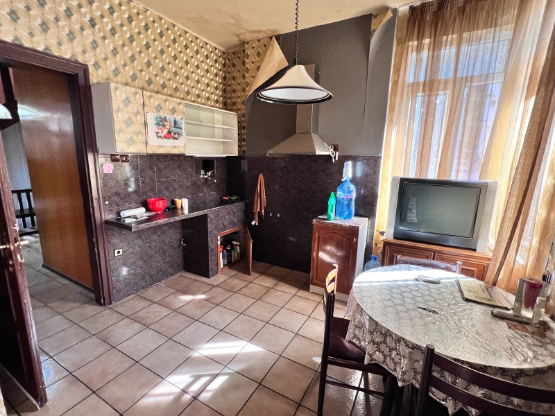 Продава  Къща град Пловдив , Старият град , 190 кв.м | 13224233 - изображение [2]