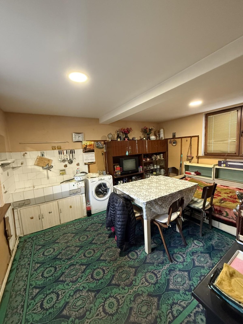 Продава КЪЩА, с. Врабево, област Ловеч, снимка 4 - Къщи - 52760067