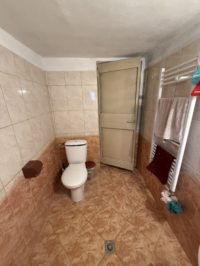Продава КЪЩА, с. Врабево, област Ловеч, снимка 10 - Къщи - 52760067