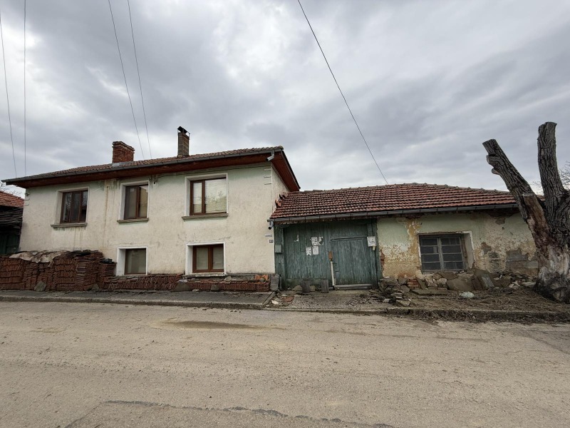 Продава КЪЩА, с. Врабево, област Ловеч