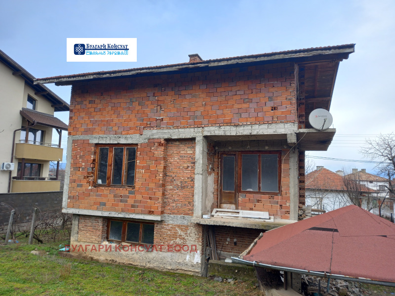 Продава КЪЩА, с. Пиперков чифлик, област Кюстендил