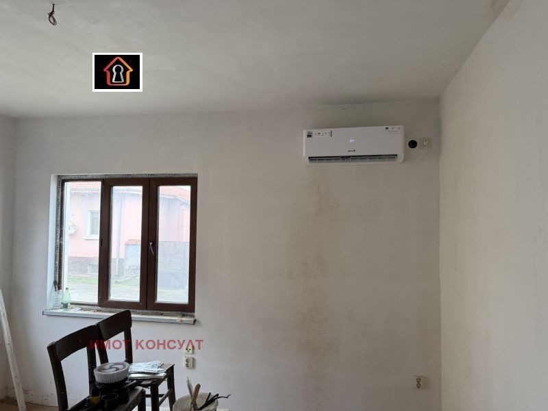 Продава КЪЩА, с. Чирен, област Враца, снимка 2 - Къщи - 55715364