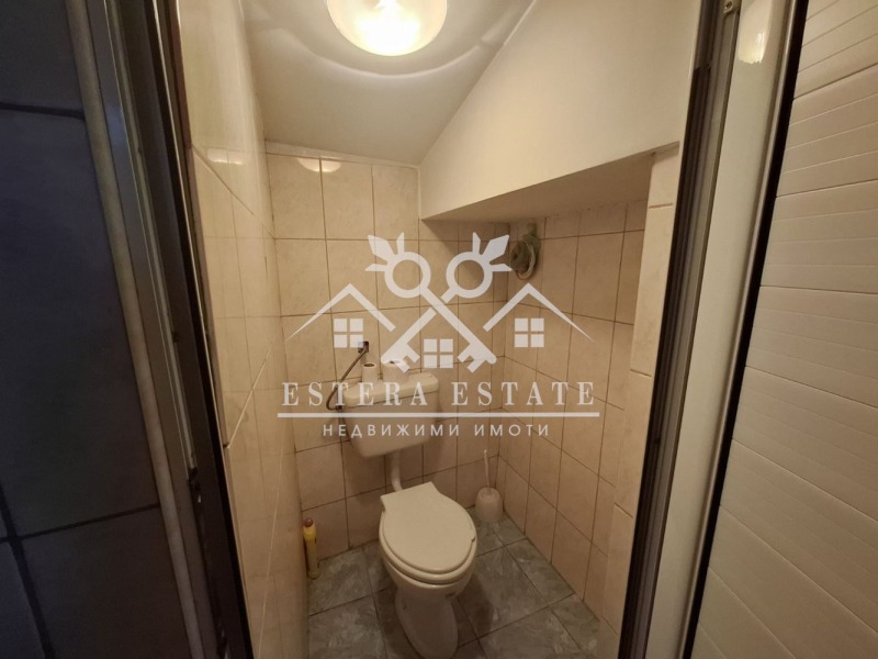 Продава  Пром. помещение град Шумен , Тракия , 1244 кв.м | 35263708 - изображение [10]