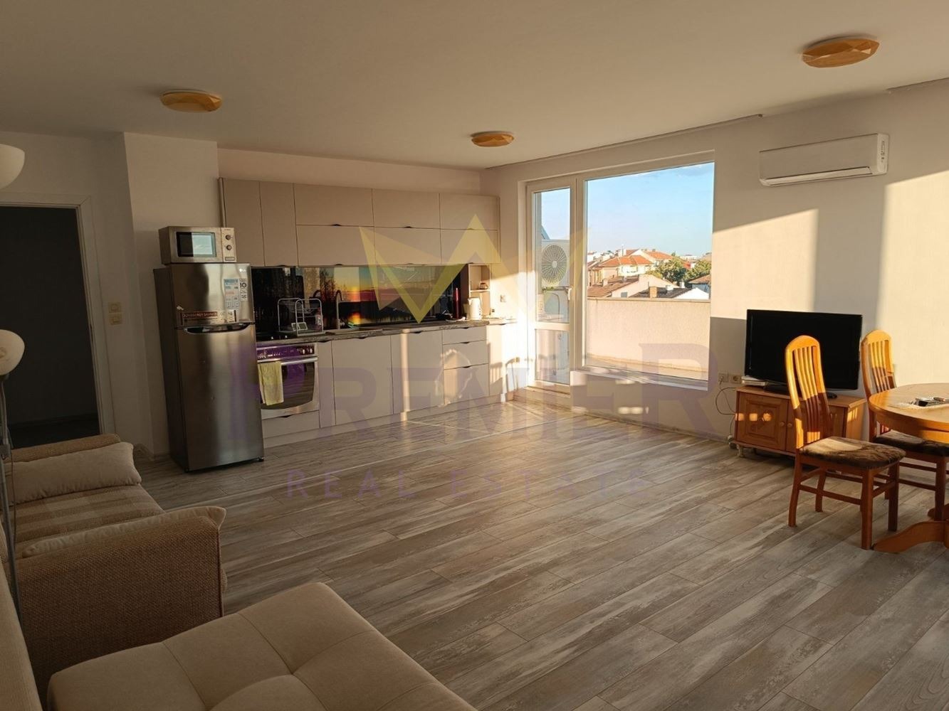 Продава 2-СТАЕН, гр. Поморие, област Бургас