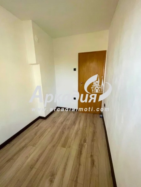 Eladó  2 hálószobás Plovdiv , Vastanicseski , 51 négyzetméter | 58755842 - kép [6]