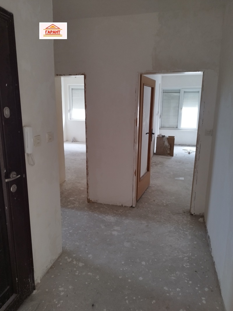 Продава  3-стаен град Плевен , Идеален център , 100 кв.м | 62740902 - изображение [3]
